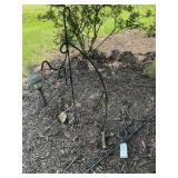 PLANT HANGERS AND SOLAR LIGHTS