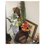 GROUP OF ARTIFICIAL PLANTS AND DECORATIVE ITEMS