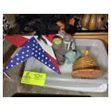 GROUP OF VARIOUS HOLIDAY DECOR, HALLOWEEN, EASTER,