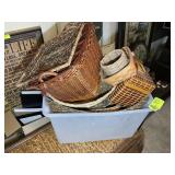 GROUP OF WICKER BASKETS