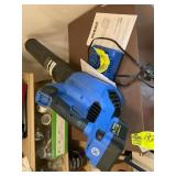 KOBALT 24V BLOWER WITH BATTERY AND CHARGER, GARAGE