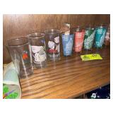 GROUP OF DRINKING GLASSES, ET, 7 WONDERS OF THE WO