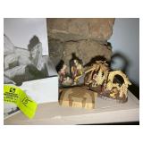 GROUP OF SMALL NATIVITY SETS