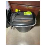 OFFICE MAX PAPER SHREDDER