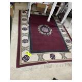 AREA RUG, 47 IN X 65 IN