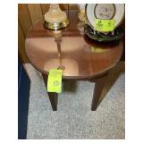 OVAL TOP ONE DRAWER SIDE TABLE WITH GLASS TOP, 21