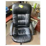 5 STAR BASE OFFICE CHAIR