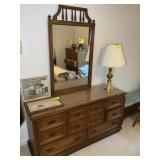 8 DRAWER DRESSER BY DREW WITH MIRROR, 62 IN X 20 I