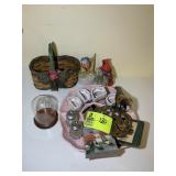 GROUP OF DECORATIVE ITEMS, BIRD MUSIC BOX, NAPKIN