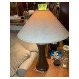 TABLE LAMP 32 IN TALL
