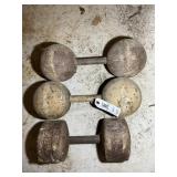 GROUP OF DUMBBELLS APPEAR TO BE 50LBS