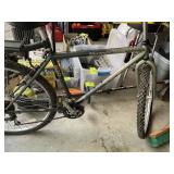 TREK MOUNTAIN TRACK 820 18 IN MENS BIKE
