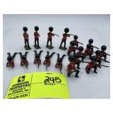 GROUP OF VINTAGE BRITAINS LTD TOY SOLDIERS METAL