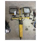 DOOR LIGHT WORK LIGHT ON TRIPOD