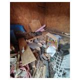 REMAINING CONTENTS IN LEFT STALL OF OUTSIDE BUILDI