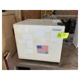 KENMORE MINI FRIDGE, WORKING,