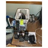 GROUP OF PHONES, WEATHER RADIO