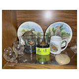 GROUP OF BIRD AND DUCK THEMED PLATES AND MUGS
