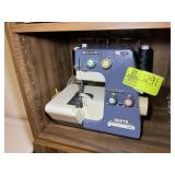 WHITE SUPER LOCK 534 SERGER SEWING MACHINE