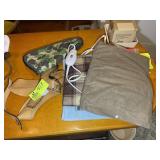 GROUP INCLUDING HEATING PADS, SOFT SIDED GUN CASE