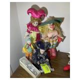 GROUP OF CLOWN DOLLS
