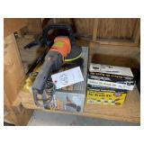 CHICAGO ELECTRIC VARIABLE SPEED POLISHER/SANDER AN