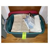 TOTE WITH MISC TOWELS