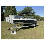 1993 Crownline 18ft boat