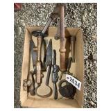 GROUP OF VINTAGE ITEMS INCLUDING LOCK, FAUCETS, SC