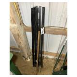 GROUP OF TEMP ELECTRIC FENCE POSTS