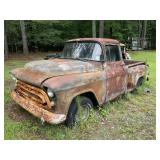 1957 CHEVROLET APACHE PICKUP, NO ENGINE. SELLS WIT