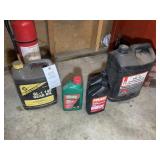 GROUP OF MISC. LUBRICANTS INCLUDING TWO FULL QUART