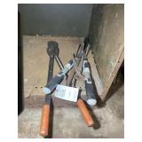GROUP OF PRUNING TOOLS INCLUDING LOPPERS, PRUNERS,
