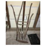 GROUP OF VINTAGE PLOW HANDLES AND SICKLE