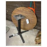 LAMINATE TOP TABLE WITH BASE 35 INCHES DIAMETER 29