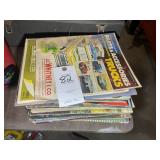 GROUP OF VINTAGE MAGAZINES AND CATALOGS INCLUDING
