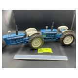 NEW HOLLAND TJ 530 ARTICULATE NEW, BOX HAS SOME DA