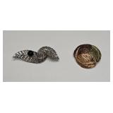 VINTAGE BROOCHES