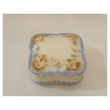 VINTAGE GERMAN PORCELAIN LIDDED BOX FLOWER DESIGN