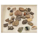 LOT OF GEOLOGICAL SPECIMENS