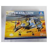 ITALERI SUPER STALLION CH-53E  Model Plane