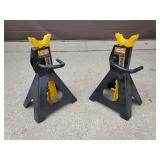 Craftsman 3 1/2 Ton Ratchet Locking Jack Stands...