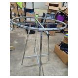 Round Metal Clothing Rack