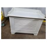 White Wood Storage Chest w Hinged Lid