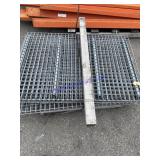 Pallet racking wire shelves