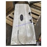 New takeoff Ford super duty pick up tailgate