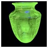 Anchor Hocking Princess Green Uranium Glass 8" >