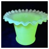 Fenton Green Uranium Art Glass Crimp Rim Ruffled>