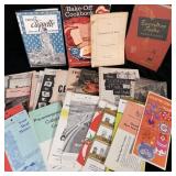 Miscellaneous old cookbooks & home Instruction >