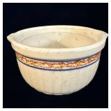 Antique Red Wing sponge band 7 inch casserole